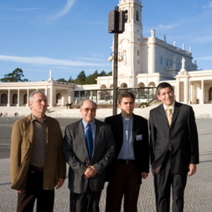 Irmão do Presidente da Ucrânia em visita particular a Fátima