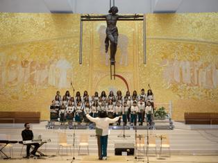 Schola Cantorum Pastorinhos de Fátima - O maestro em entrevista: “Trabalhar com crianças é estar em descoberta permanente"