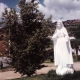 MONUMENTO COM A IMAGEM DO IMACULADO CORAÇÃO DE MARIA