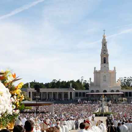 Santuário de Fátima com página oficial no Facebook