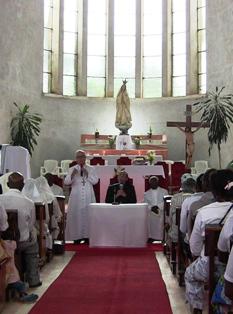 Ocasión para la inauguración de una capilla dedicada a los beatos de Fátima en Angola