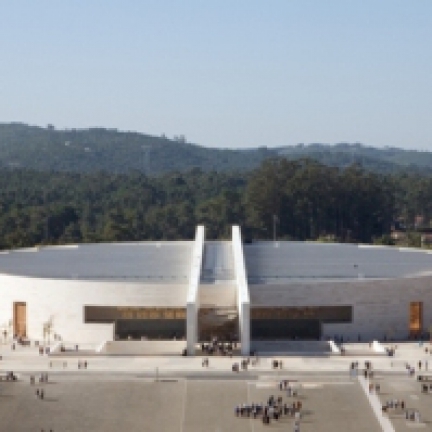 13 de novembro: Santuário de Fátima celebrou aniversário da dedicação da Basílica da Santíssima Trindade