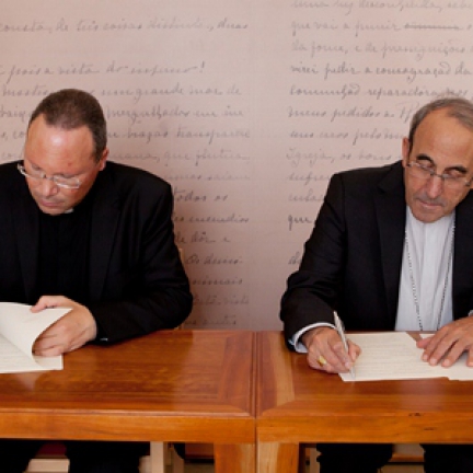 Manuscritos das Memórias da Irmã Lúcia, propriedade da Diocese de Leiria-Fátima, no Santuário de Fátima