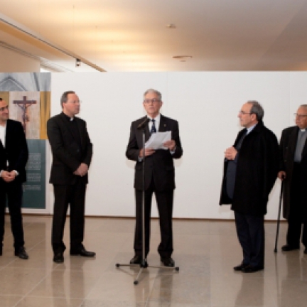 Exposição “Neste vale de lágrimas” tem «O Cristo das Trincheiras» como peça emblemática Presidente da Liga dos Combatentes destaca “visibilidade rejuvenescida” para a peça
