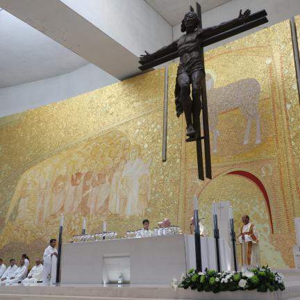 Bispo da Guarda apela à solidariedade para com as vítimas do terramoto e da guerra