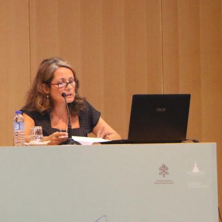 «Lúcia viu a sua tarefa não como a de uma autora mas sim como a de uma testemunha privilegiada», afirma Cristina Sobral