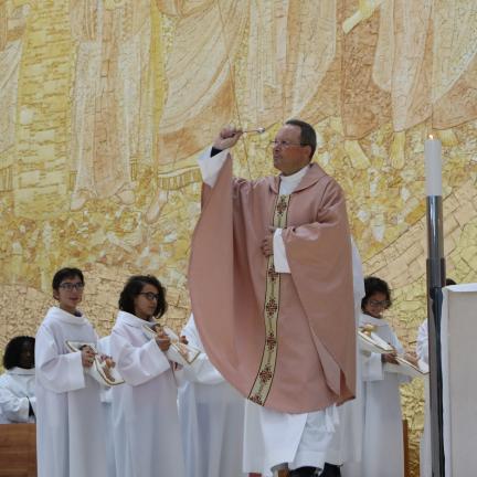 «Advento é tempo de conversão a um Deus que nos vence pelo amor», afirma reitor do Santuário de Fátima