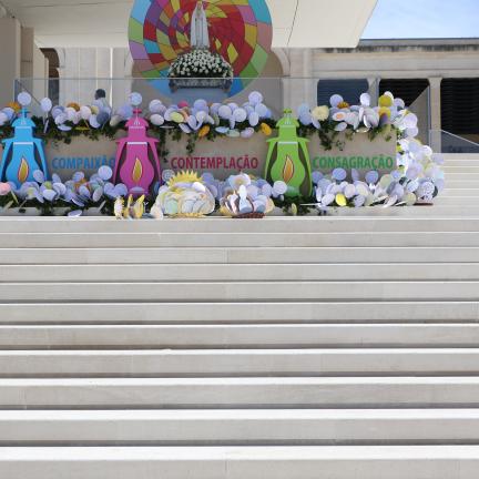 Bispo de Leiria-Fátima convida crianças a serem “testemunhas da Luz”