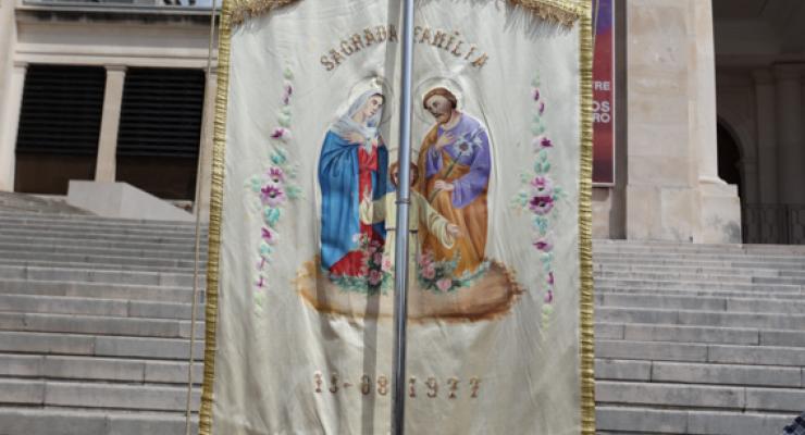 d0308194.jpg