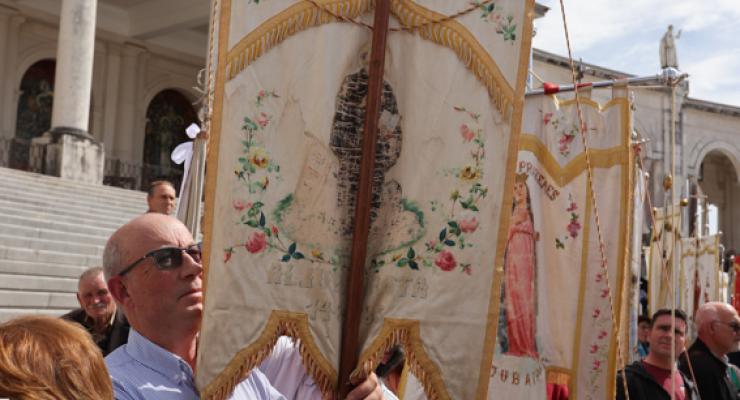 d0308200.jpg
