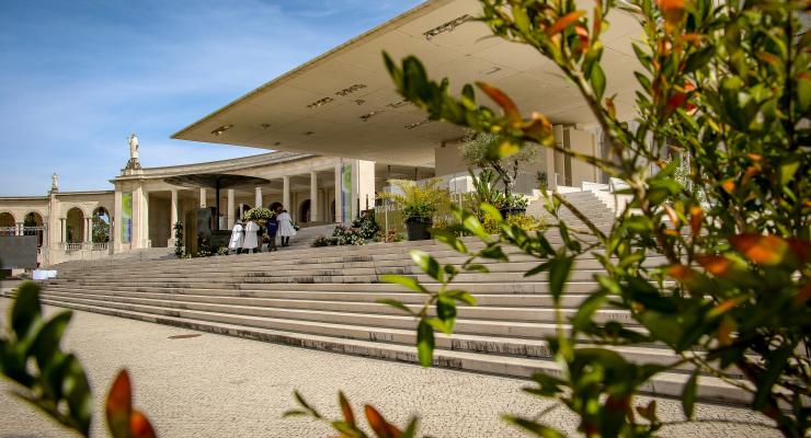 “Um cristianismo vivido tristemente, sem entusiasmo e sem alegria, é a negação da nossa fé na ressurreição de Jesus, fonte da verdadeira vida”