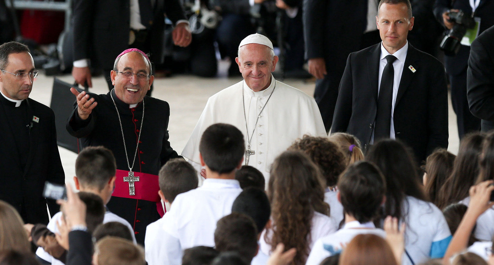 2025-04-21papafrancioscodantoniomarto1.jpg