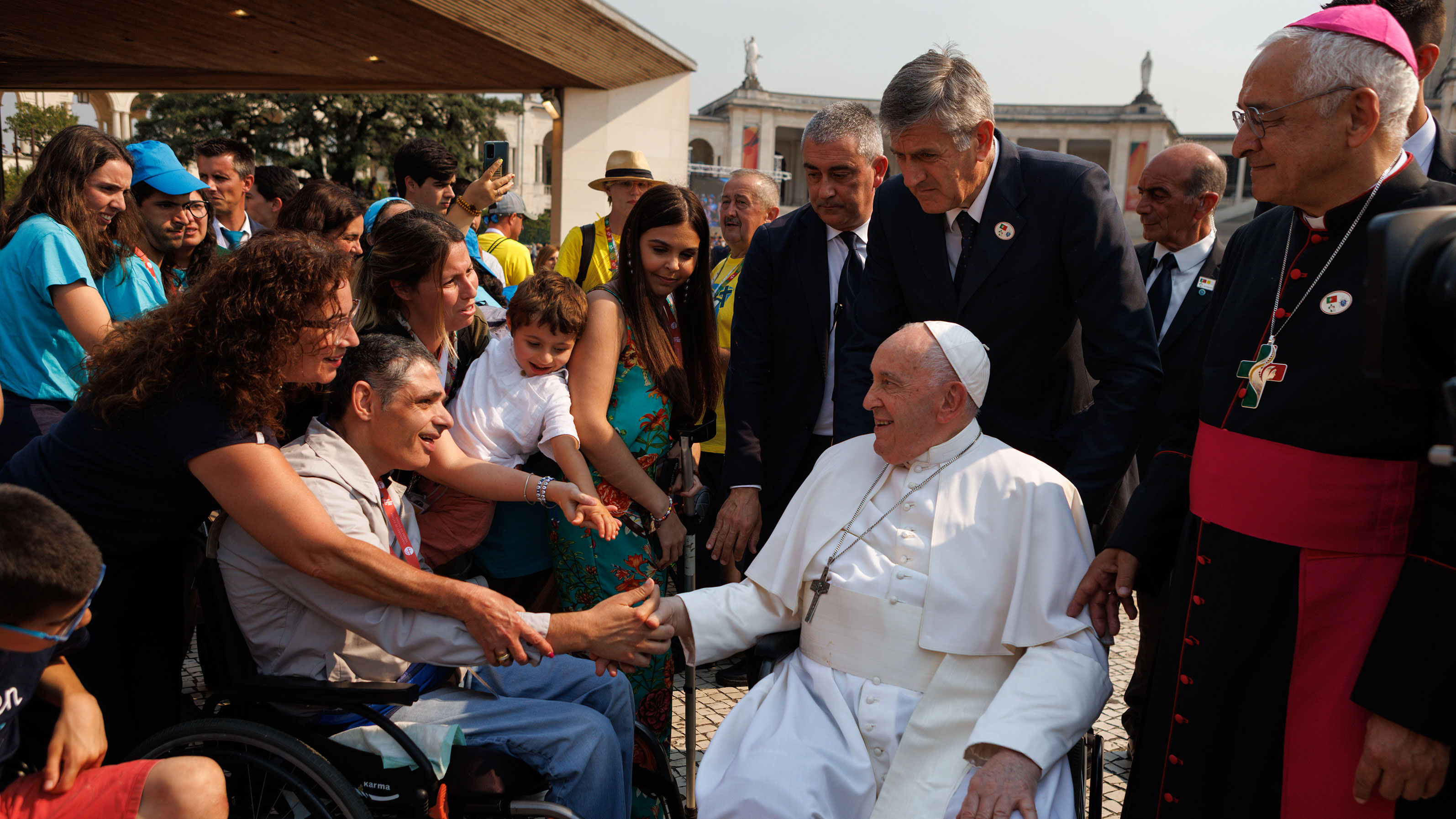 2025-04-21papafrancioscodjoseornelas3.jpg