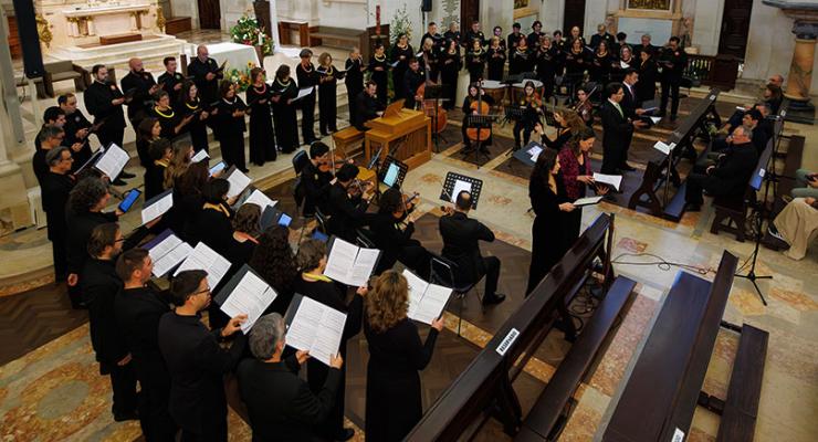 Coro e Orquestra Regina Coeli interpretaram, com júbilo pascal, música barroca