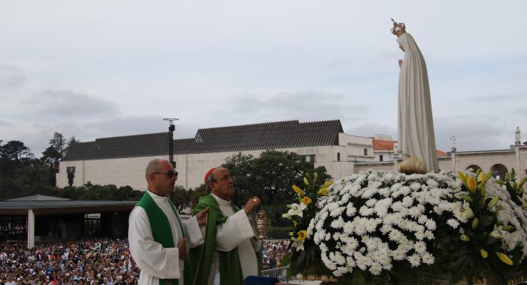 “Deus não quer cristãos de etiqueta ou de fachada, para quem a fé é apenas um adorno”, afirmou D. António Marto