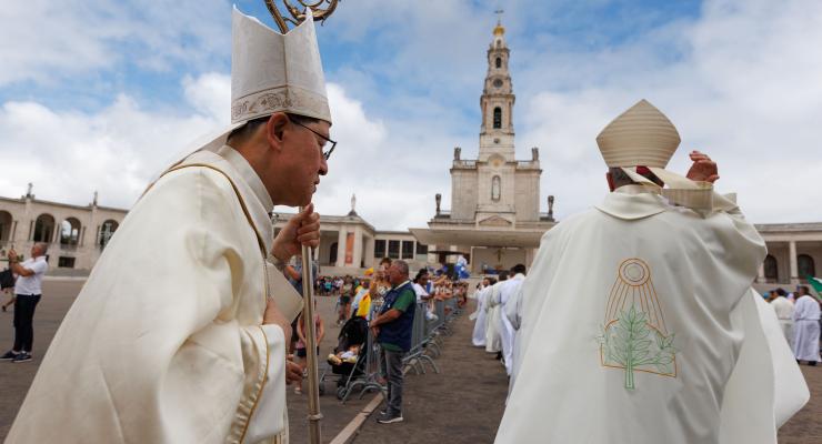 D. Antonio Tagle: Fátima tem um papel na luta pela paz