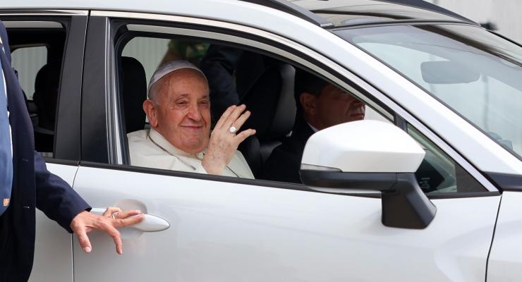 Young People with Disabilities and Young Prisoners To Pray The Rosary With the Pope in Fatima