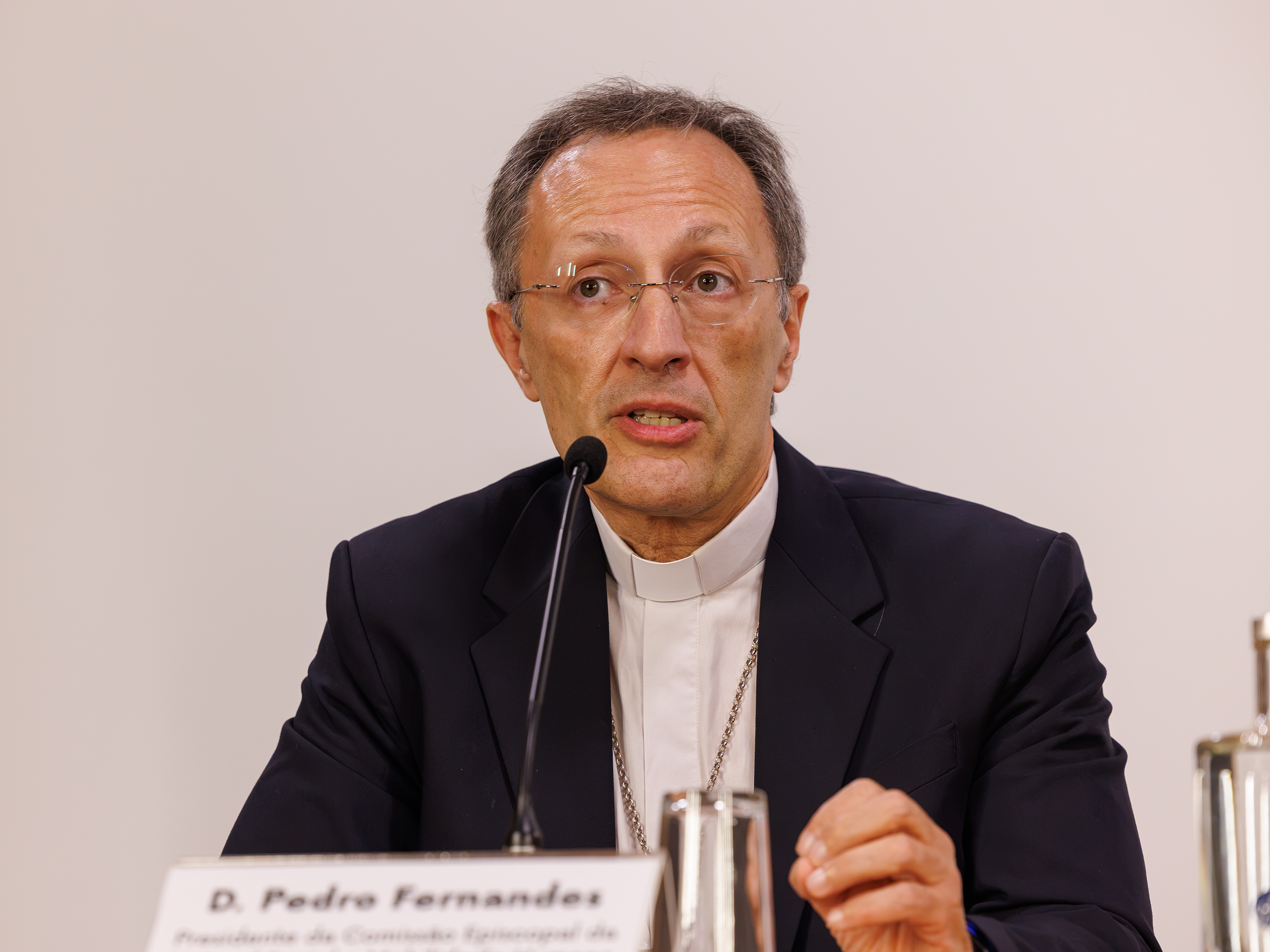 0u4a2907.jpg