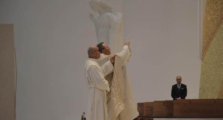 Pe. Carlos Cabecinhas considera que “celebrar o Natal é celebrar a certeza que Deus caminha ao nosso lado como guia”