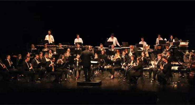 Viagem musical pelas tradições e emoções do Natal