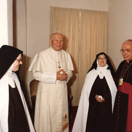 Madre Superiora, João Paulo II, Irmã Lúcia e D. Alberto