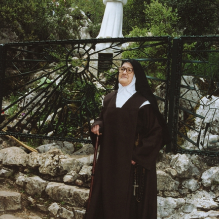 Irmã Lúcia na Loca do Cabeço