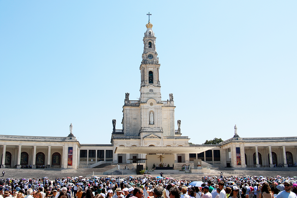 45-peregrinacao-ao-santuario-de-fatima-da-familia-espiritana-foto-missa-recinto-de-oracao-fatima.pt.png
