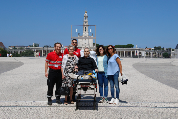 no-santuario-de-fatima-o-projeto-ambulancia-magica-deu-vida-ao-sonho-do-senhor-julio.png