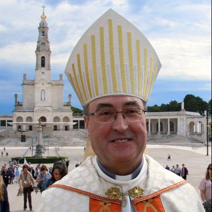 D. Manuel Linda pediu a militares para guardarem “um lugar especial para Nossa Senhora” nas suas vidas