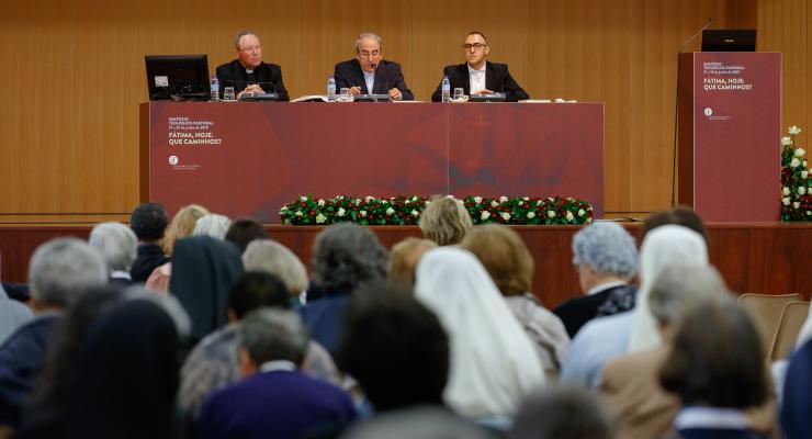 “Fátima abre caminhos para cá chegar e abre caminhos para quem daqui parte para a Igreja e para o mundo”, considera cardeal D. António Marto