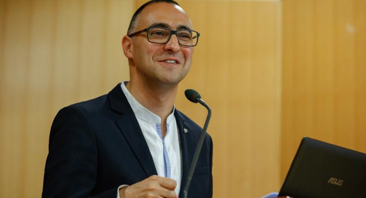 “Os Papas ao virem a Fátima deixam transfigurar o seu olhar”, considera Marco Daniel Duarte