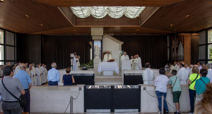 Sacerdotes de Leiria-Fátima celebraram jubileus sacerdotais na Cova da Iria