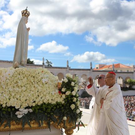 Chinese Cardinal asks pilgrims to be witnesses of a new humanity