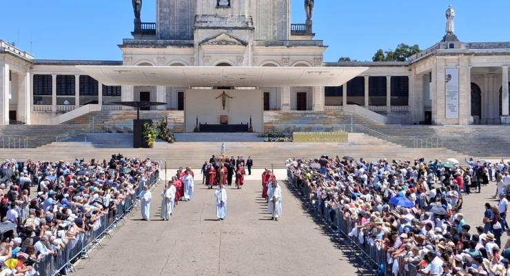 “Também a nós é confiada a missão de anunciar Jesus Cristo”