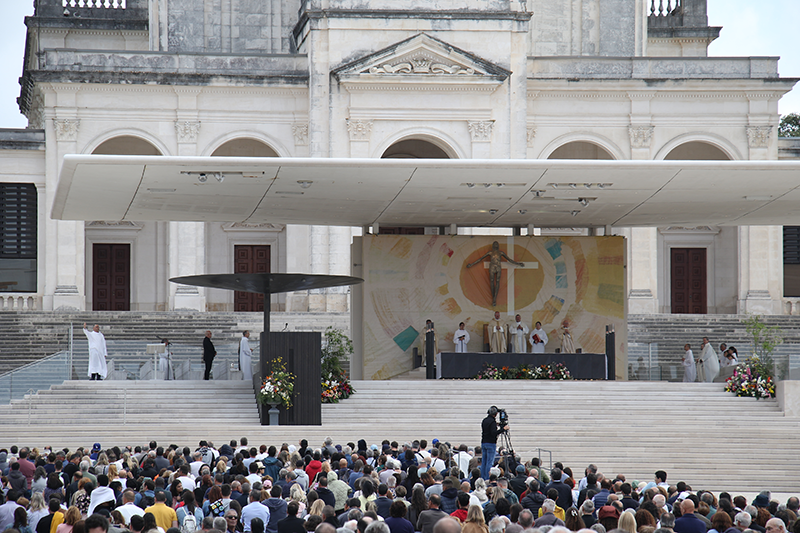 santuario-de-fatima-padre-carlos-cabecinhas-solenidade-do-santissimo-corpo-e-sangue-de-cristo-3.png