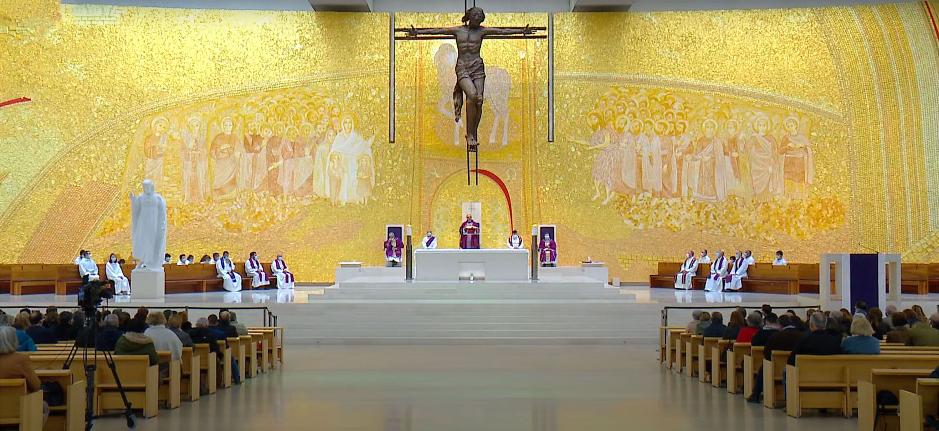 2022-03-06_Missa_Domingo_2.jpg