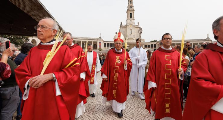 D. José Ornelas Carvalho desafia a viver Semana Santa “com esperança, vida e compromisso”