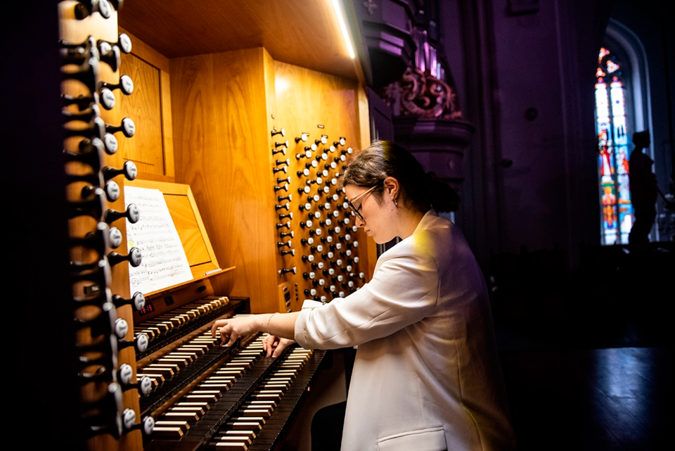 ilaria-centorrino-antevisao-concerto-de-orgao-15-mar-basilica-nossa-senhora-do-rosario-de-fatima.png