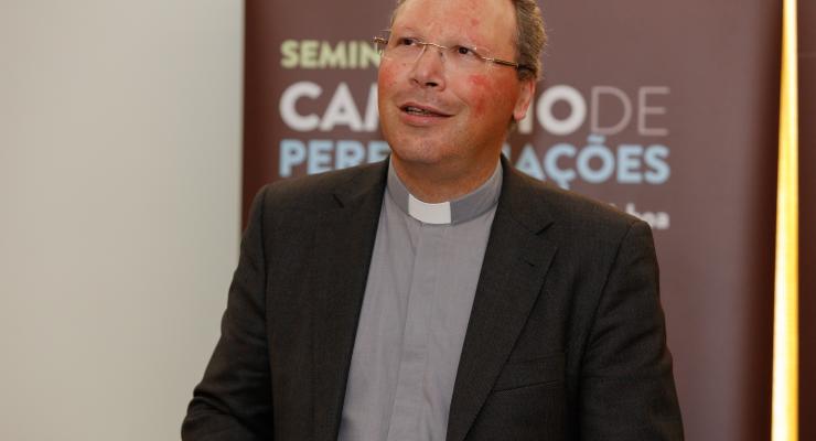 A peregrinação é sempre uma viagem por motivo religioso, afirma reitor do Santuário