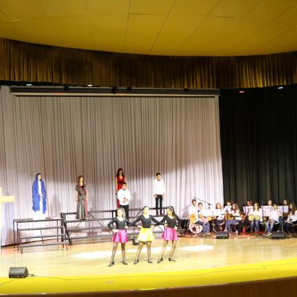 Alunos do Colégio de São Miguel promovem encenação "Maria" no Centro Paulo VI