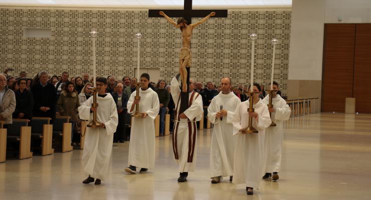 “A cruz é a máxima expressão do amor misericordioso de Deus por nós”, afirma reitor do Santuário de Fátima
