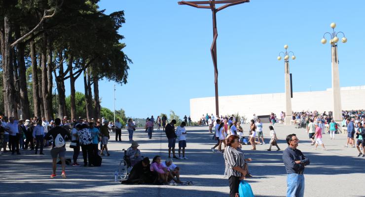 “A salvação que Deus nos oferece é para todos, mas não se encontra em `saldos´” afirma reitor do Santuário de Fátima