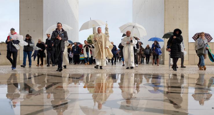 O Advento é o tempo “de nos livrarmos do que nos afasta de Deus”, afirma reitor do Santuário