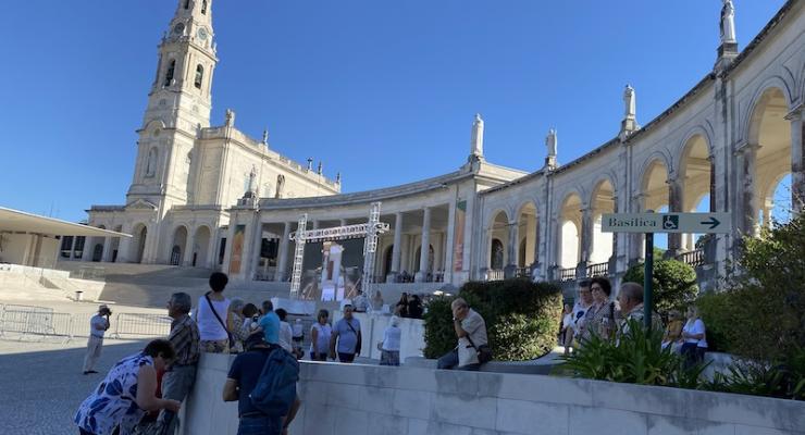 Santuário une-se à oração do Papa e da Igreja pelo Sínodo por uma comunhão fortalecida