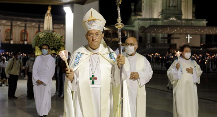 “O povo vê em Nossa Senhora o rosto materno de Deus”