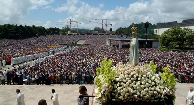 Au revoir Procession